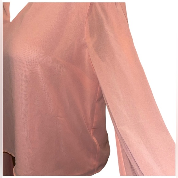 BAR III BLOUSE ABSTRACT GEO BELL SLEEVE WOMEN ORANGE COLOR STYLE BLUSHING SIZE S - Picture 6 of 11